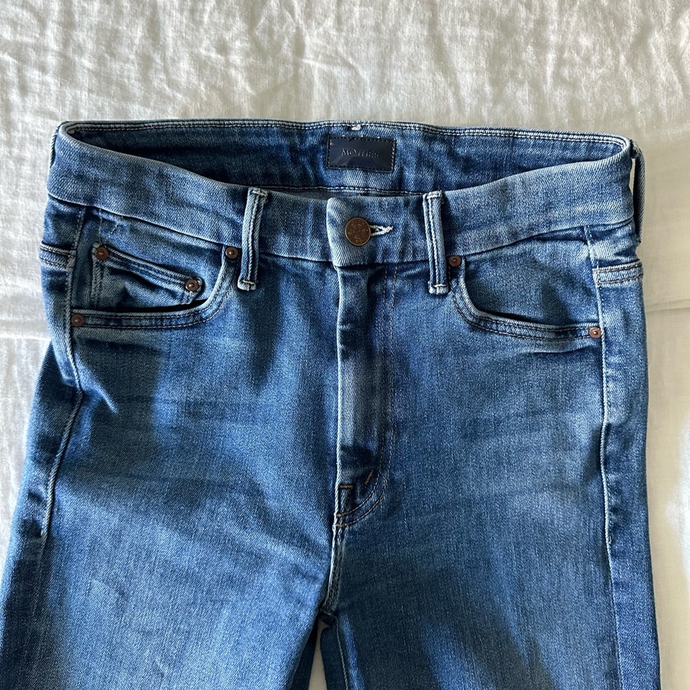 Mother High Waisted Looker Jeans - Picture 3 of 8